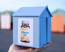 Load image into Gallery viewer, Build a beach hut 1:16 model kit