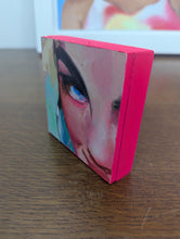 Load image into Gallery viewer, Fragments Glance - Poppy Kettle 10 x 10 cm Oil painting on wooden block