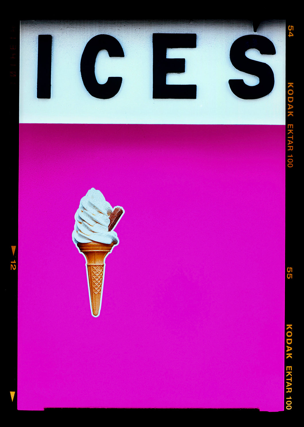 Ices Pink - Richard Heeps 112 x 85cm - XL