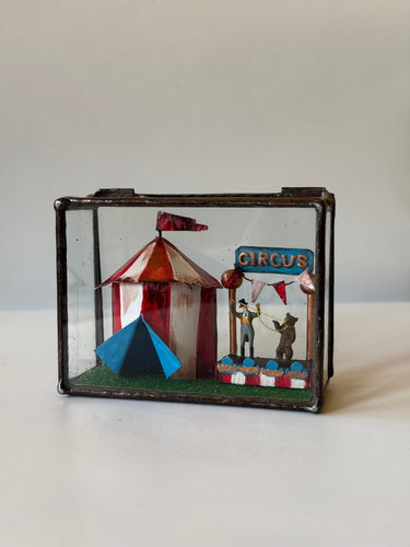 Littlepapa Dollhouse Circus diorama