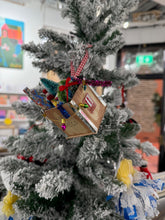 Load image into Gallery viewer, Littlepapa Dollhouse - Miniature box of Christmas Tree decorations (Bauble)