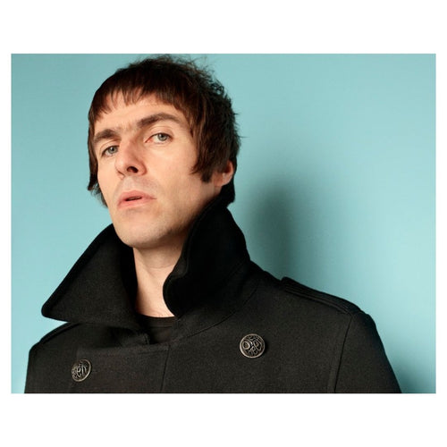 David Titlow - Liam - Blue background