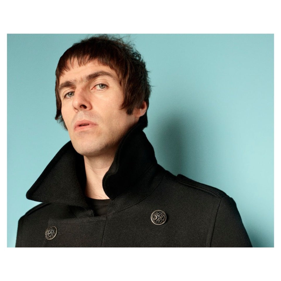 David Titlow - Liam - Blue background