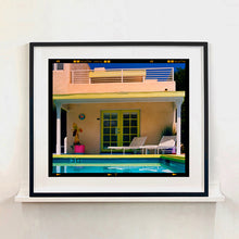 Load image into Gallery viewer, Richard Heeps - Palm Springs Poolside II California -100 x 85 cm - Black Frame XL