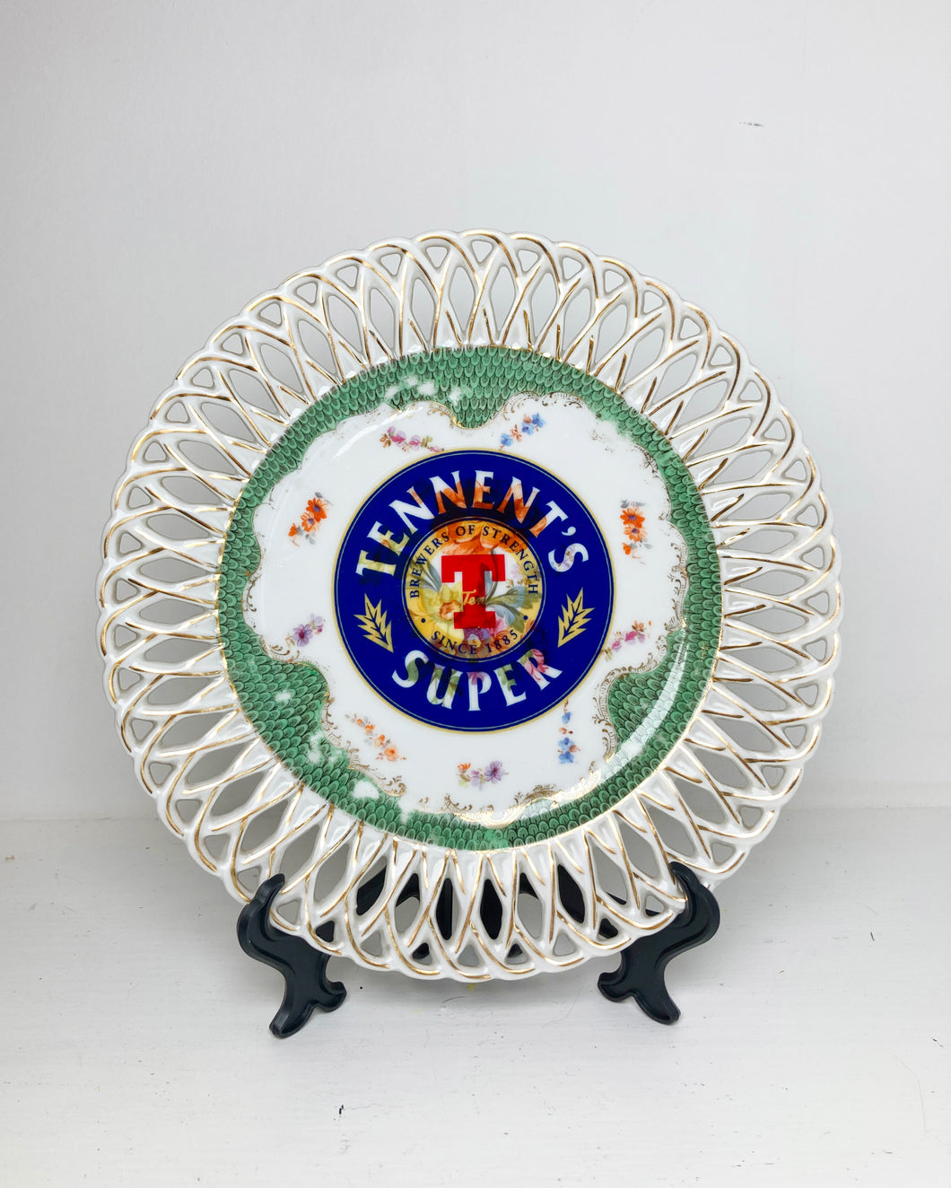 Haus of Lucy - Tennent's Super plate