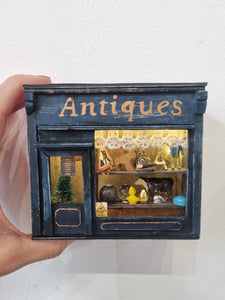 Antiques Shop - Littlepapa Dollhouse