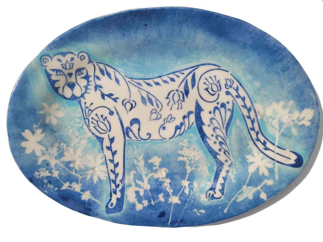 Lucy Corke - Cheetah stoneware oval plate blue with flowers 30cm