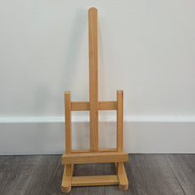 Load image into Gallery viewer, Easel