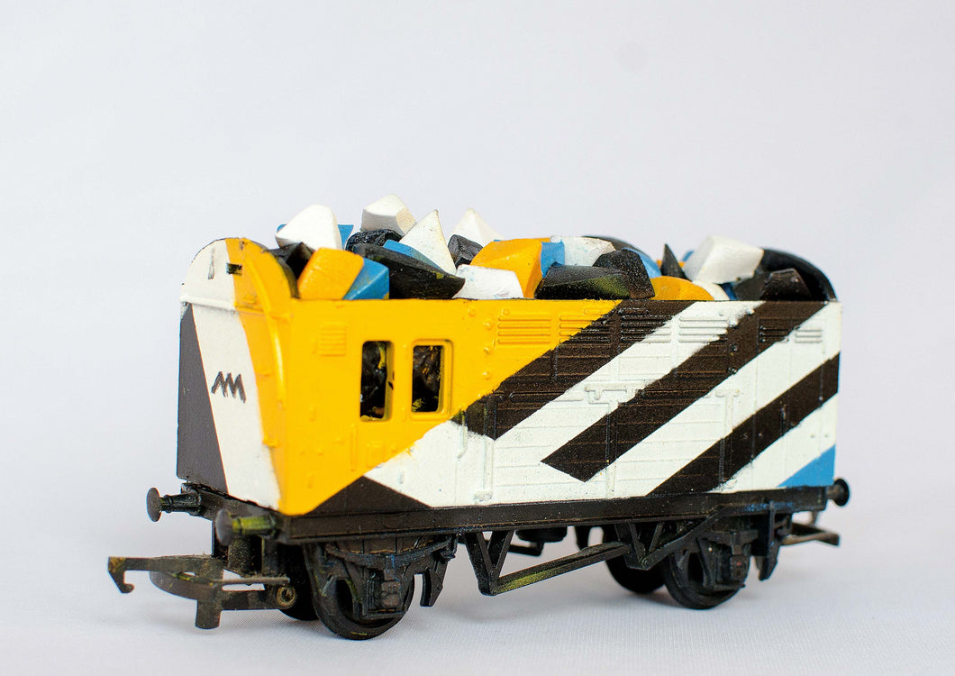 Mark McClure Shape Maker 2 - Train Carriage